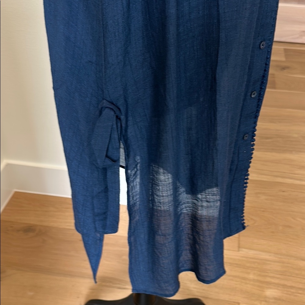 NWT- Sleeveless Navy Button-Down Tunic - Picture 3 of 14